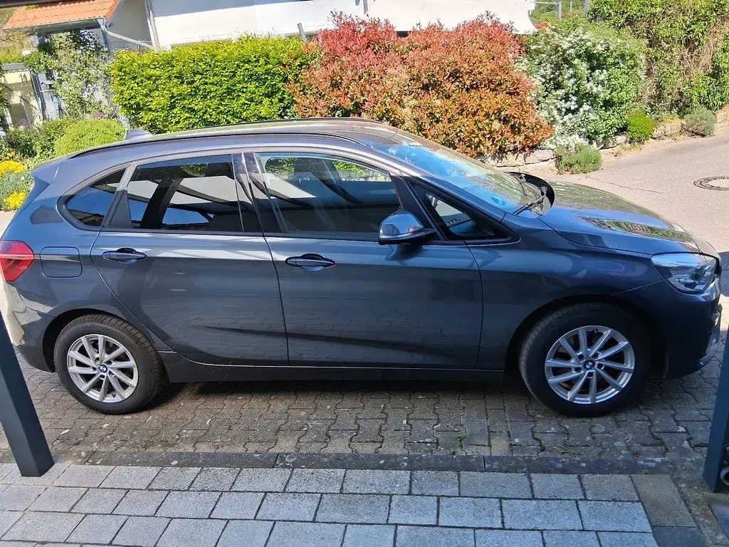 Gebraucht BMW 220 Active Tourer 192 PS (141 kW) 2017 Grau Van / Kleinbus