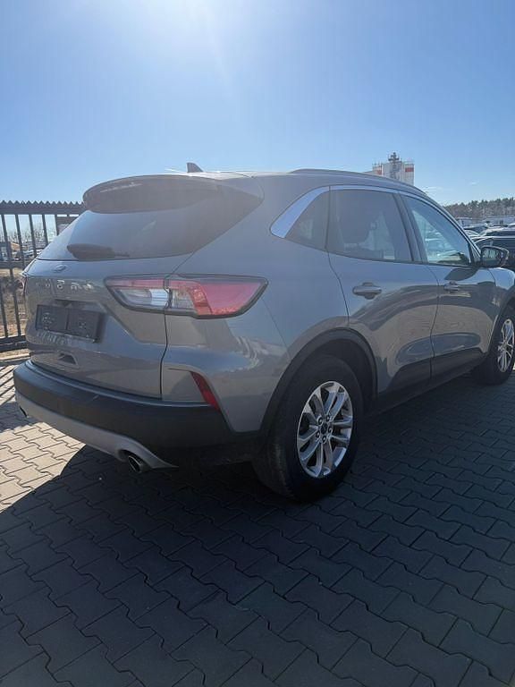 Gebraucht Ford Kuga Titanium 120 PS (88 kW) 2021 Silber SUV