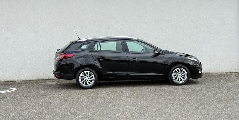 Gebraucht Renault Mégane III Initiale Paris 116 PS (85 kW) 2014 Schwarz Limousine