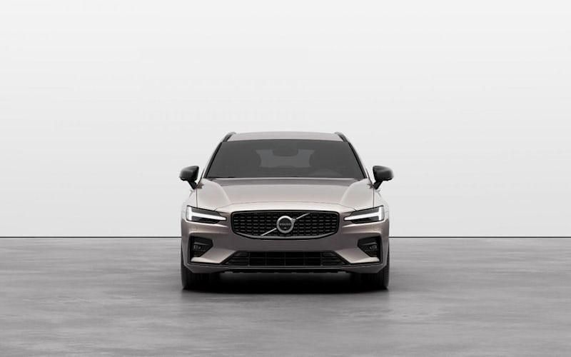 Gebraucht Volvo V60 Plus 197 PS (144 kW) 2024 Bright dusk (silber) Kombi