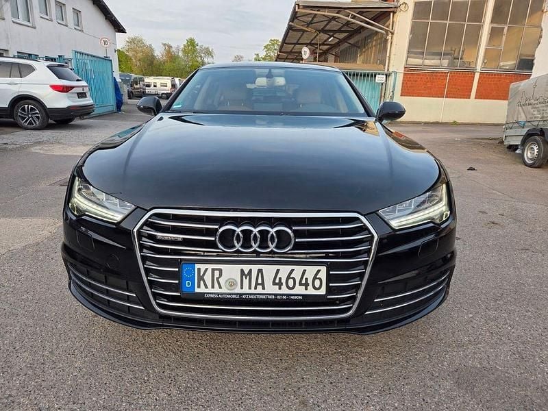 Second-hand Audi A7 190 CP (139 kW) 2016 Negru Hatchback