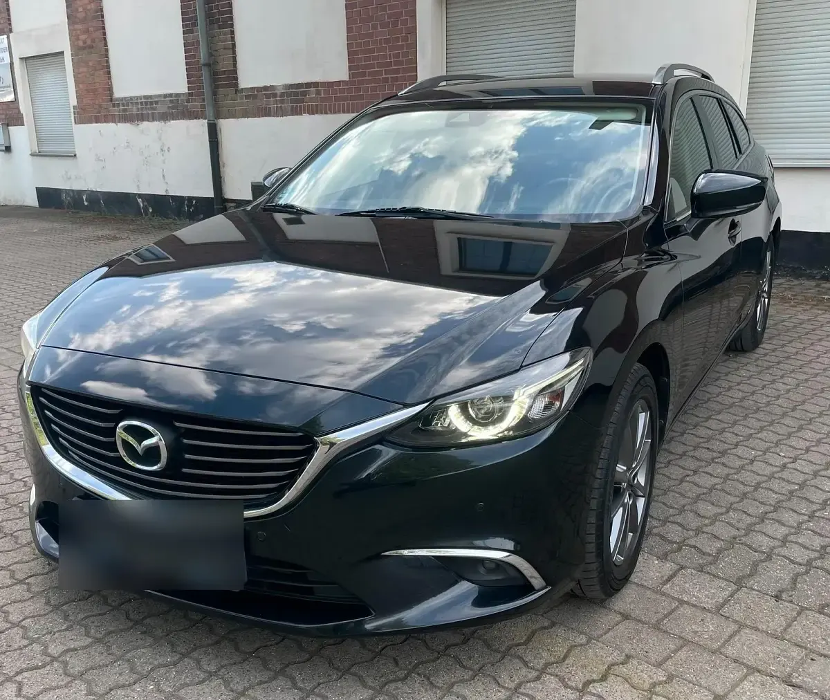 Second-hand Mazda 6 150 CP (110 kW) 2017 Negru Break