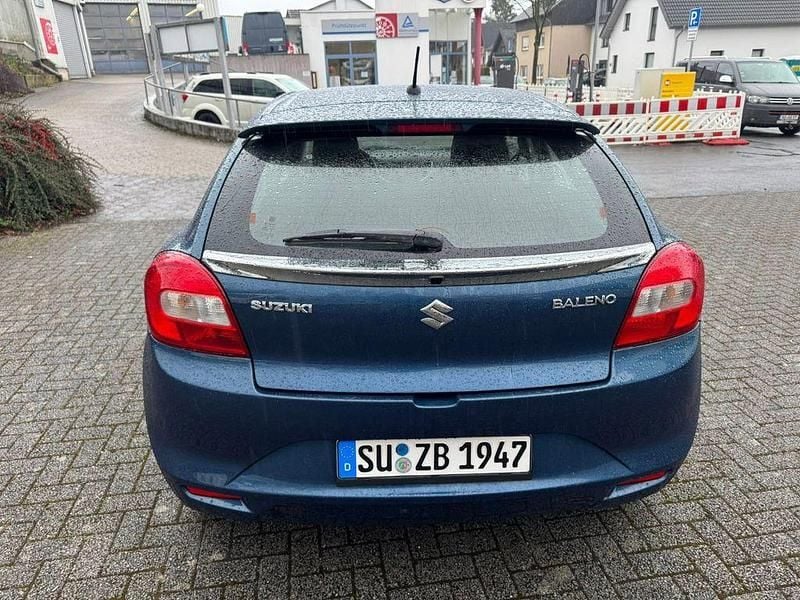 Gebraucht Suzuki Baleno 90 PS (66 kW) 2017 Blau Limousine