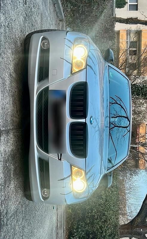 Gebraucht BMW 325 218 PS (160 kW) 2005 Grau Limousine