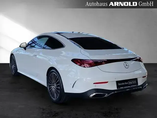 Gebraucht Mercedes CLE200 AMG line 204 PS (150 kW) 2025 Weiß Coupé