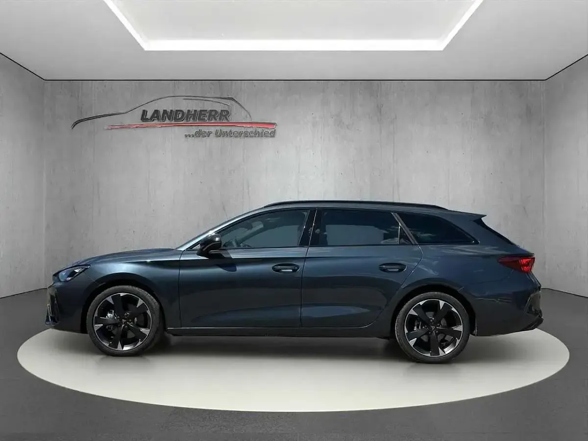 Neu Cupra Leon 204 PS (150 kW) 2026 Magnetic tech Kombi