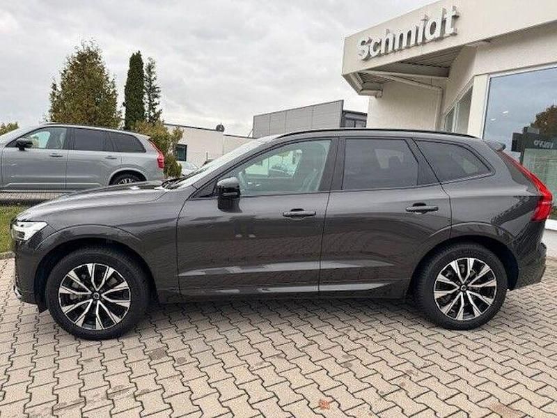 Gebraucht Volvo XC60 Plus 197 PS (144 kW) 2024 Platinum grey SUV