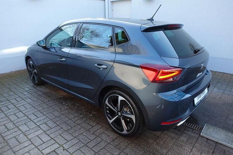 Gebraucht Seat Ibiza FR 150 PS (110 kW) 2025 Grau Limousine