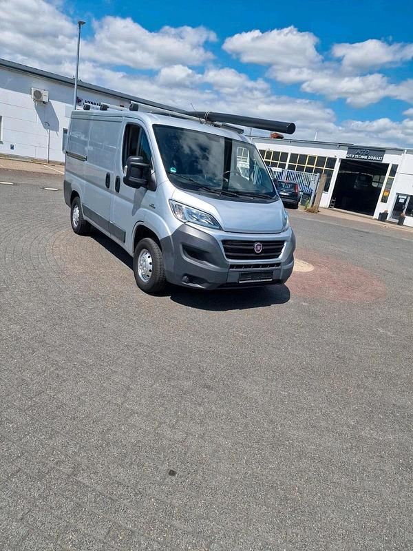 Silber Gebraucht 2014 Fiat Ducato Van | 8.400 € - Bild 1/4