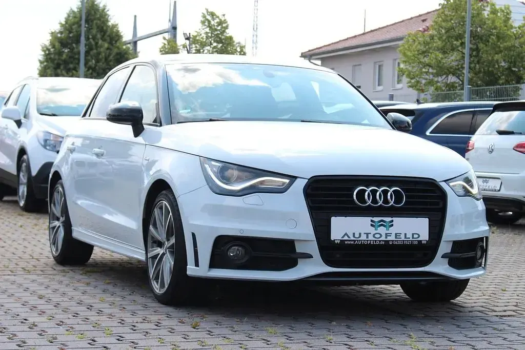 Gebraucht Audi A1 Sportback S-Line 125 PS (91 kW) 2015 Weiß Kleinwagen