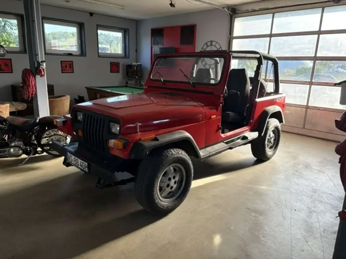 Gebraucht Jeep Wrangler 121 PS (88 kW) 1992 Rot SUV