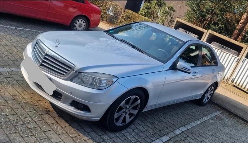 Gebraucht Mercedes C200 136 PS (100 kW) 2008 Silber Limousine
