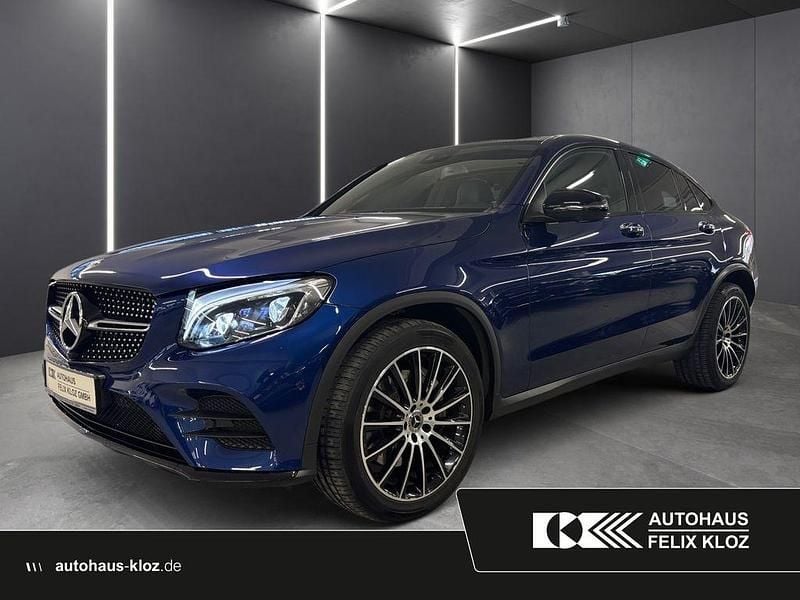 Blau Gebraucht 2019 Mercedes GLC300 AMG Limousine | 39.980 € (Fairer Preis) - Bild 1/4