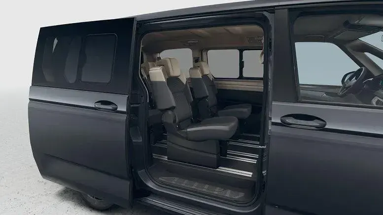 Neu VW Multivan Business 150 PS (110 kW) 2026 Pure grey Van / Kleinbus