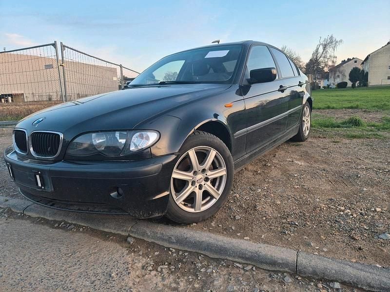Gebraucht BMW 316 116 PS (85 kW) 2002 Schwarz Limousine