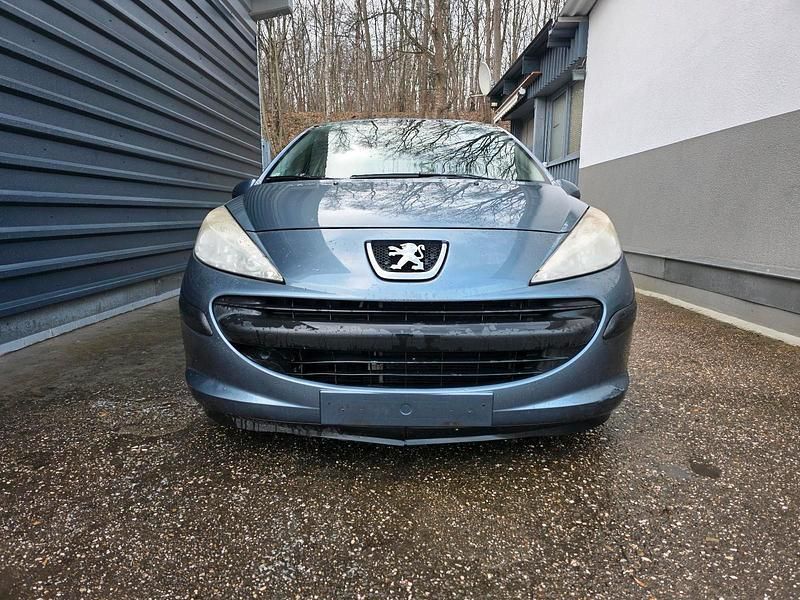 Grau Gebraucht 2007 Peugeot 207 Kleinwagen | 1.650 € (Fairer Preis) - Bild 1/4