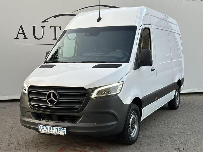Arktikweiss Gebraucht 2023 Mercedes Sprinter Van | 28.500 € (Fairer Preis) - Bild 1/4