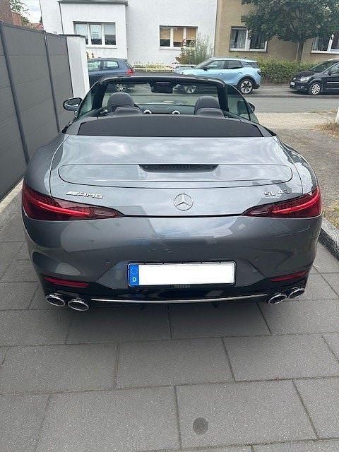 Gebraucht Mercedes SL43 AMG AMG 381 PS (280 kW) 2024 Grau Cabrio