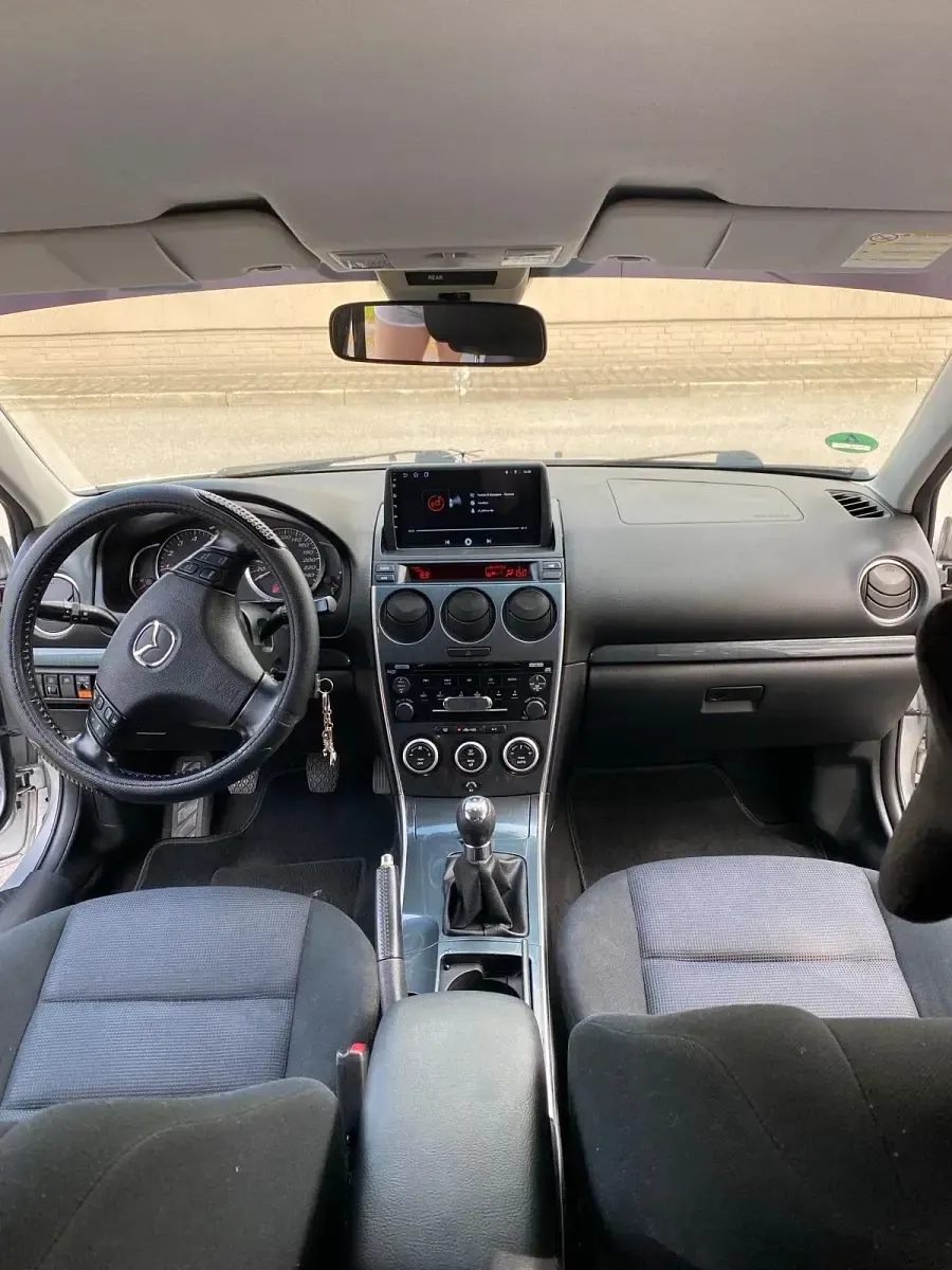 Używany Mazda 6 120 KM (88 kW) 2005 Srebrny Kombi