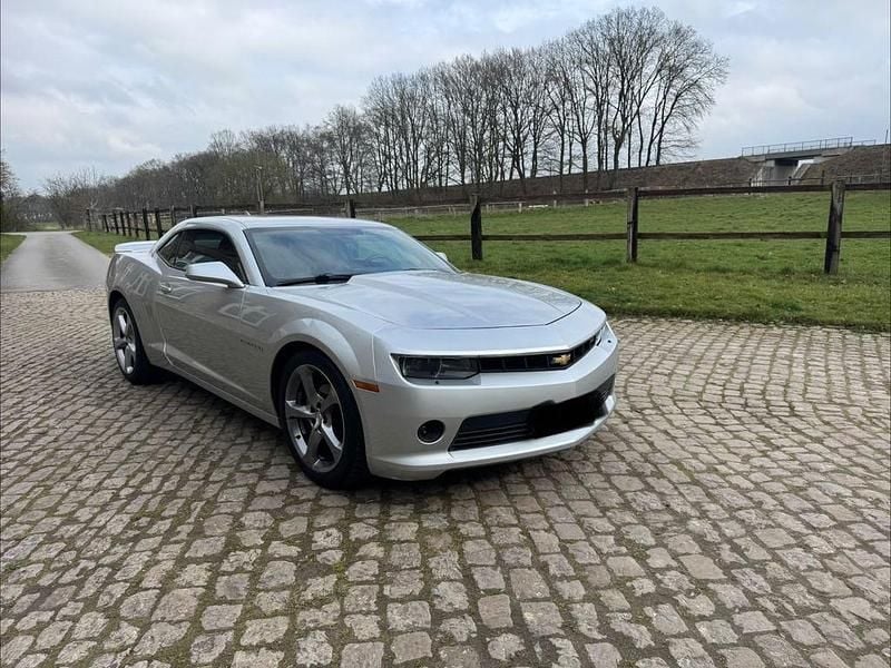 Gebraucht Chevrolet Camaro 328 PS (241 kW) 2014 Silber Coupé
