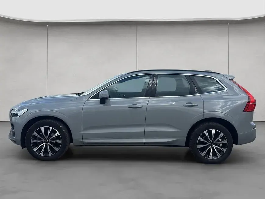Gebraucht Volvo XC60 Core 250 PS (183 kW) 2025 Grau SUV