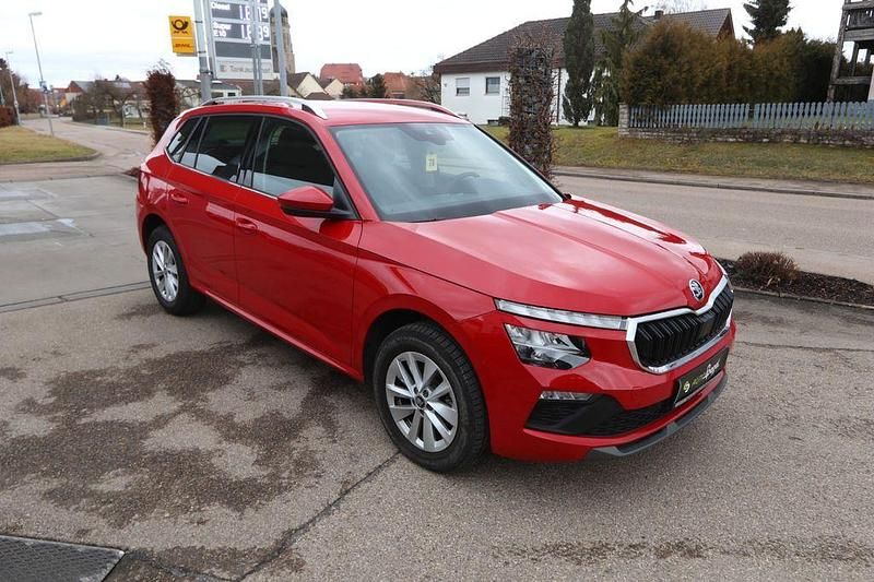 Gebraucht Skoda Kamiq Selection 116 PS (85 kW) 2025 Rot SUV