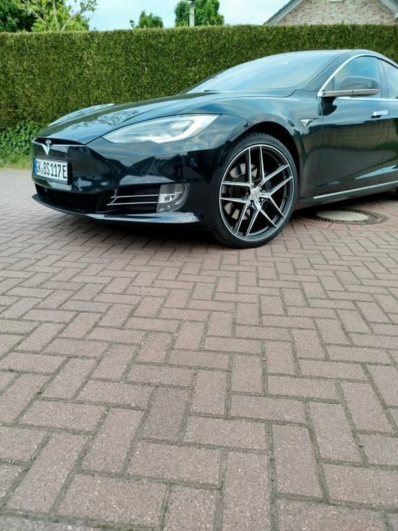 Gebraucht 2017 Tesla Model S Limousine | 18.900 € (Fairer Preis) - Bild 1/4