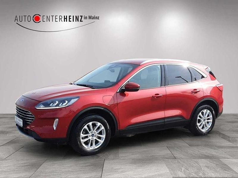 Lucidrot metallic Gebraucht 2021 Ford Kuga Titanium SUV | 22.900 € (Fairer Preis) - Bild 1/4