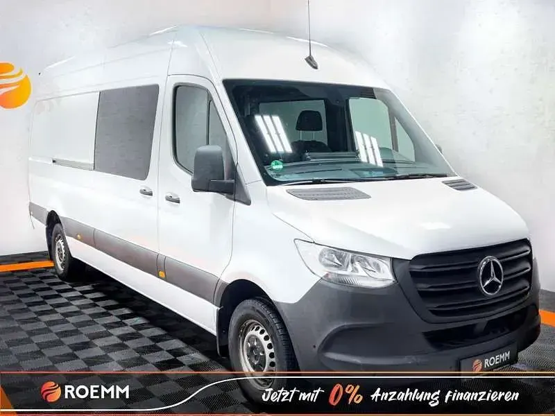 Używany Mercedes Sprinter 143 KM (105 kW) 2019 Biały Van