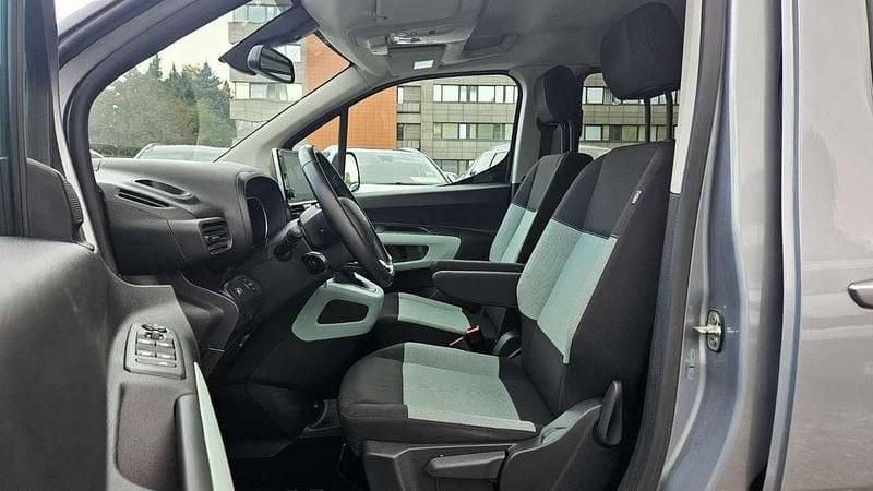 Gebraucht Citroën Berlingo Shine 131 PS (96 kW) 2020 Grau Van / Kleinbus