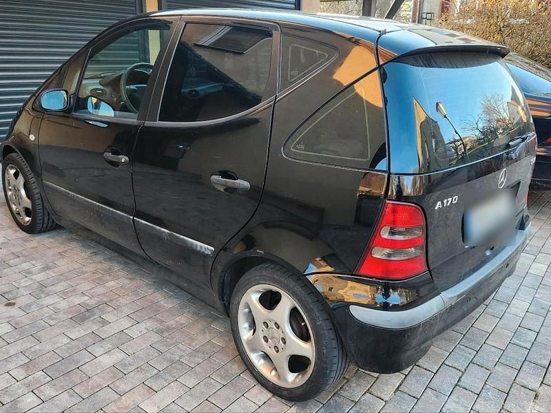 Gebraucht Mercedes A170 95 PS (69 kW) 2002 Schwarz Kleinwagen