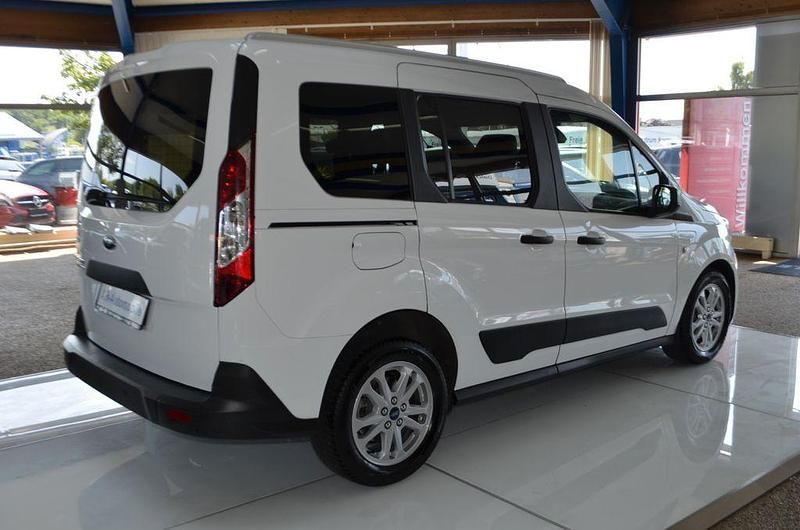 Gebraucht Ford Tourneo Connect Trend 101 PS (74 kW) 2020 Weiß Van / Kleinbus