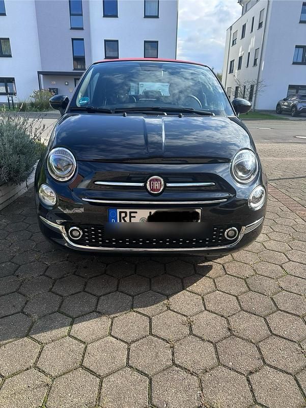 Schwarz Gebraucht 2023 Fiat 500 Dolcevita Cabrio | 18.500 € (Teuer) - Bild 1/4