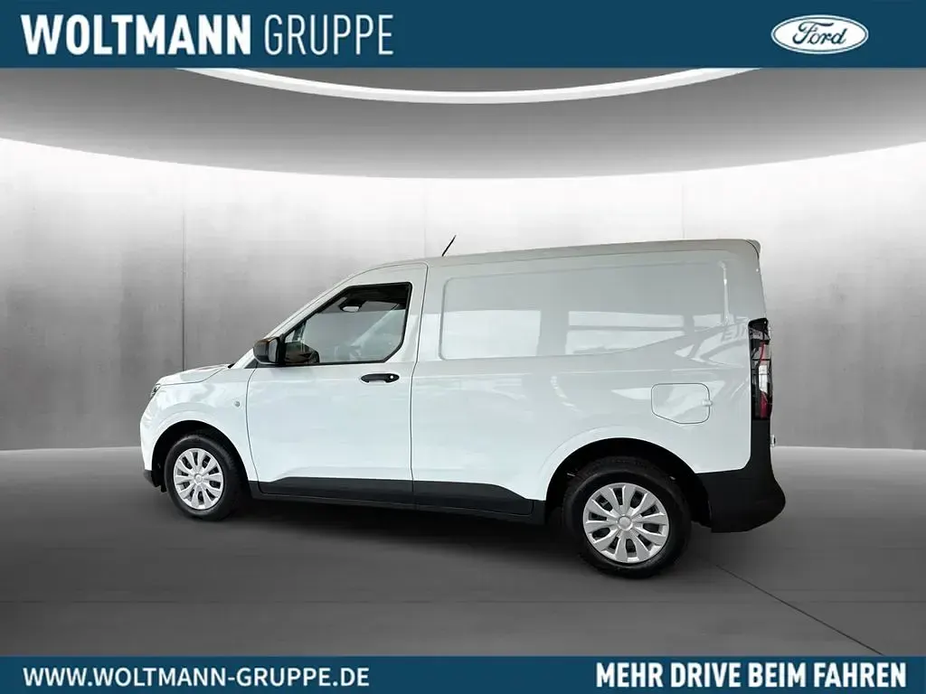 Gebraucht Ford Courier Trend 101 PS (74 kW) 2024 Frostweiß Van / Kleinbus
