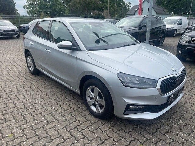 Gebraucht Skoda Fabia Selection 80 PS (58 kW) 2024 Silber Kleinwagen