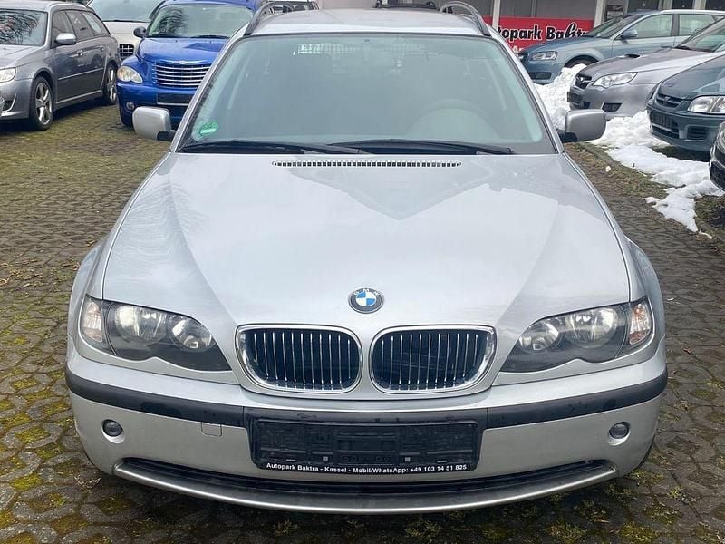 Gebraucht BMW 325 Sport Line 192 PS (141 kW) 2001 Silber Kombi