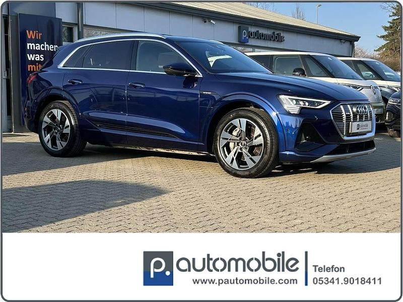 Gebraucht Audi e-tron S-Line 300 kW (408 PS) 2022 Blau SUV