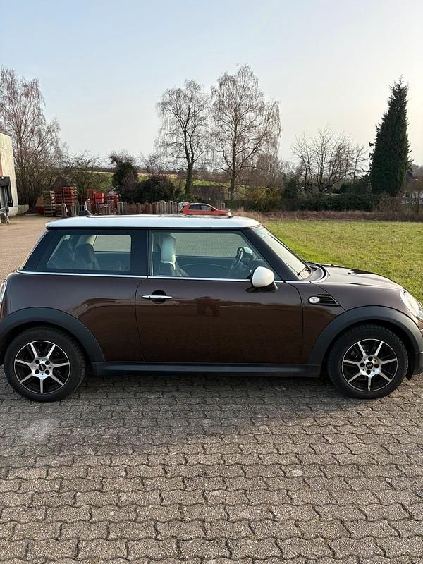 Gebraucht Mini Cooper S 122 PS (89 kW) 2011 Braun Kleinwagen