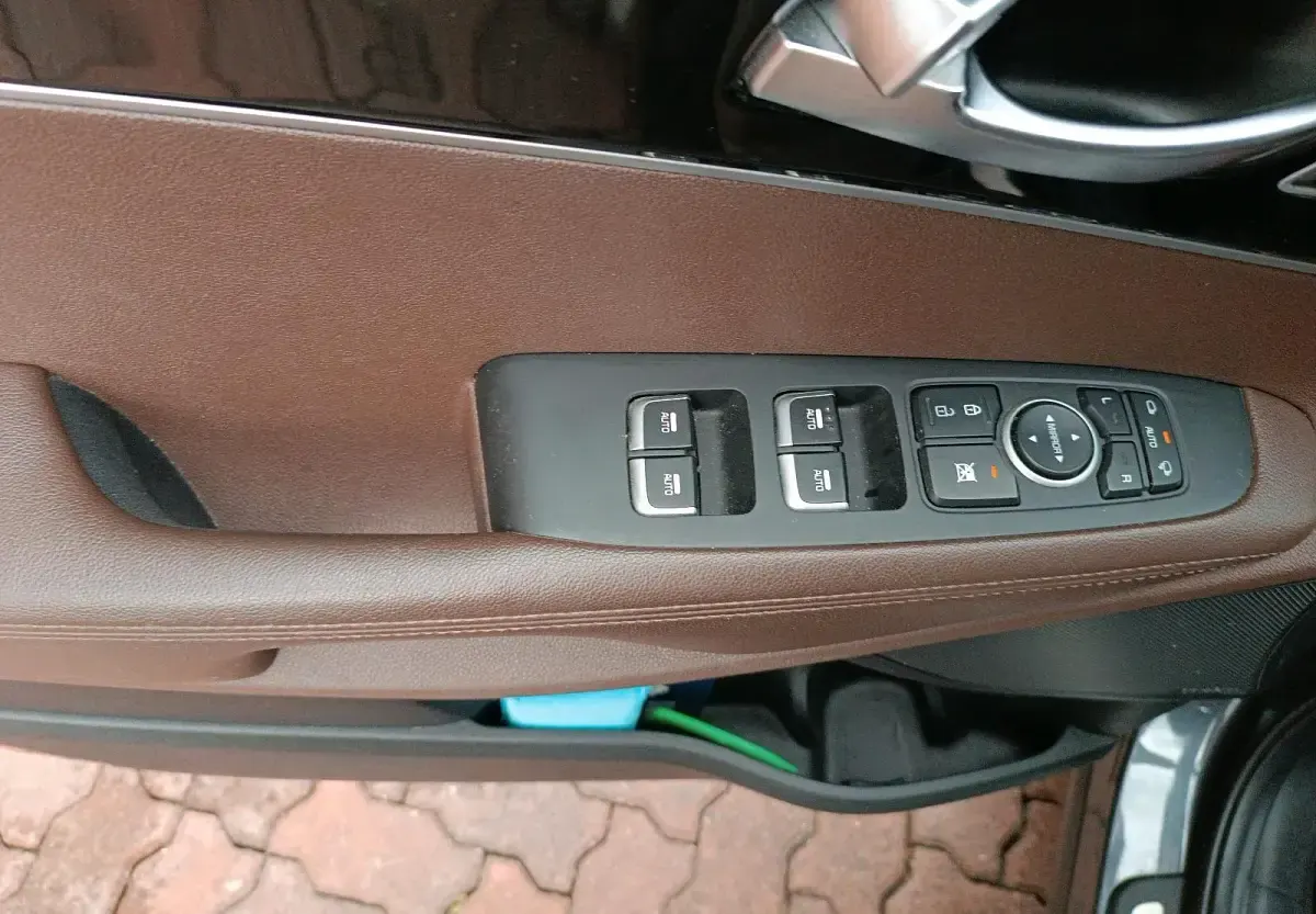 Gebraucht Kia Sorento 200 PS (147 kW) 2017 Grau SUV