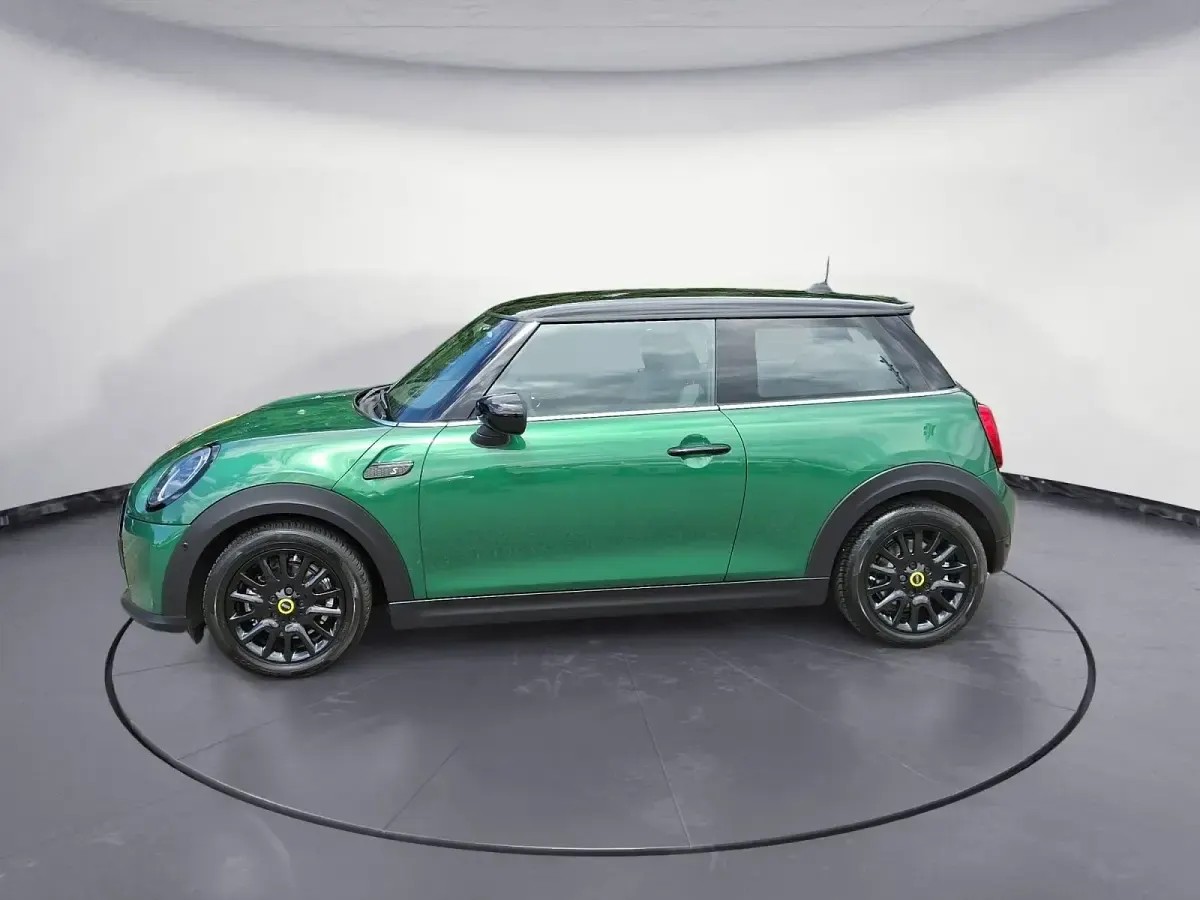 Gebraucht Mini Cooper SE Classic 135 kW (184 PS) 2022 Kleinwagen