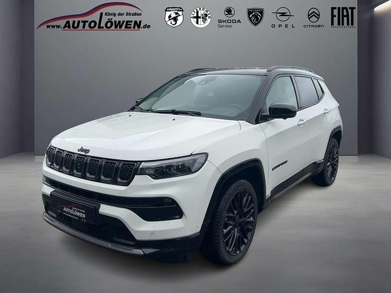 Zweifarblackierung alpine whi Gebraucht 2023 Jeep Compass SUV | 27.450 € (Fairer Preis) - Bild 1/4