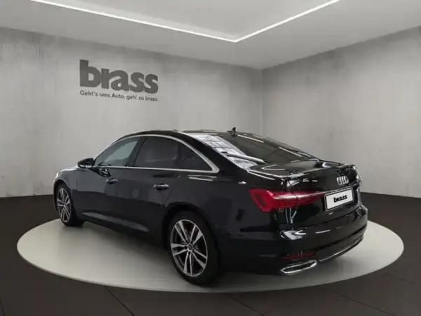 Gebraucht Audi A6 Design 286 PS (210 kW) 2022 Mythosschwarz metallic Limousine