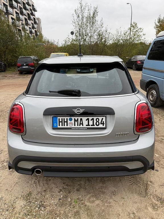 Gebraucht Mini Cooper 136 PS (100 kW) 2023 Silber Kleinwagen
