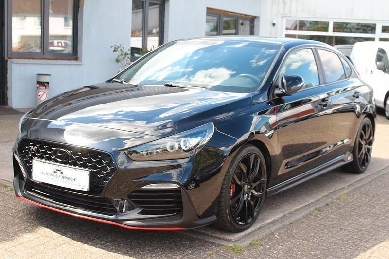 Schwarz Gebraucht 2019 Hyundai i30 N Performance Limousine | 20.990 € (Fairer Preis) - Bild 1/4