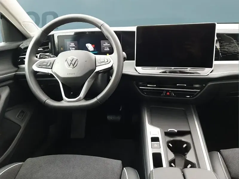 Neu VW Passat 204 PS (150 kW) 2026 Schwarz Kombi