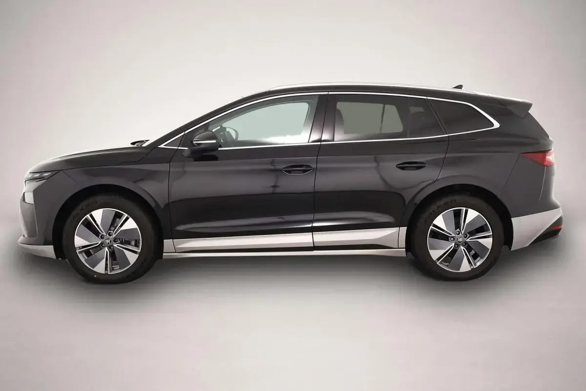 Gebraucht Skoda Enyaq iV Loft 210 kW (286 PS) 2025 Manufacturer SUV