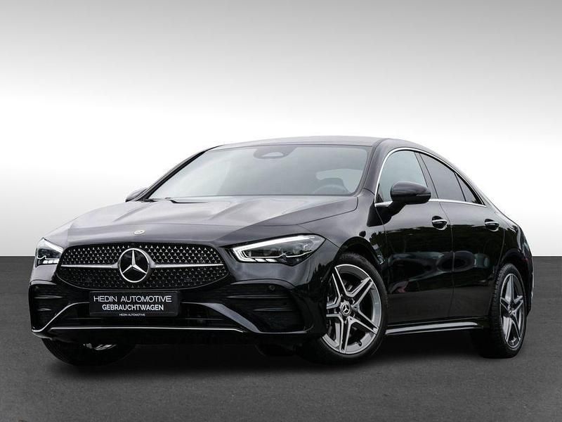 Schwarz Gebraucht 2024 Mercedes CLA200 AMG Coupé | 37.490 € (Fairer Preis) - Bild 1/4