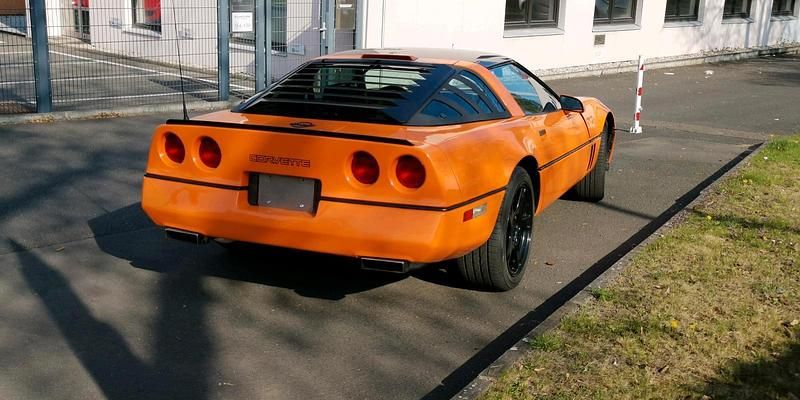 Orange Gebraucht 1985 Corvette C4 Coupé | 15.500 € - Bild 1/4