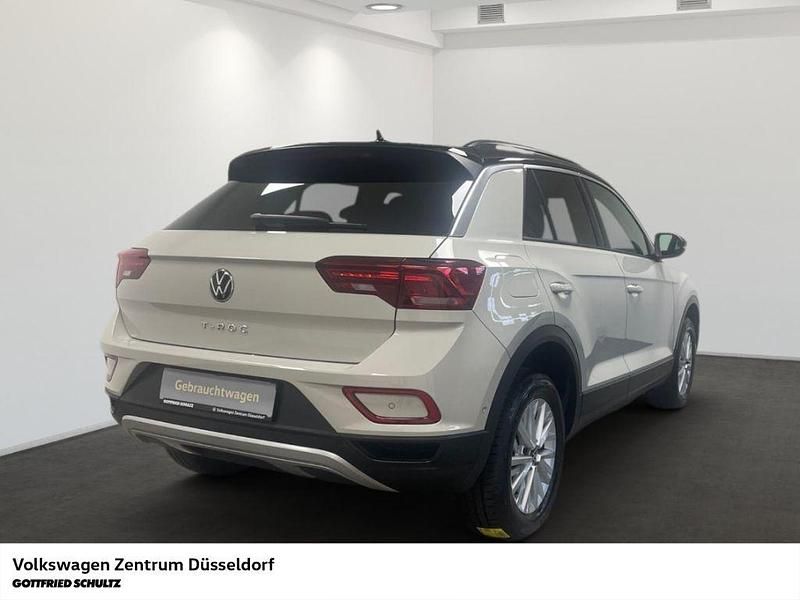 Gebraucht VW T-Roc Life 150 PS (110 kW) 2023 Grau SUV