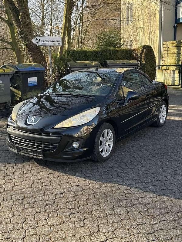 Gebraucht Peugeot 207 CC 156 PS (114 kW) 2012 Schwarz Cabrio